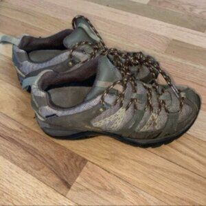 Merrill Hiking Boots